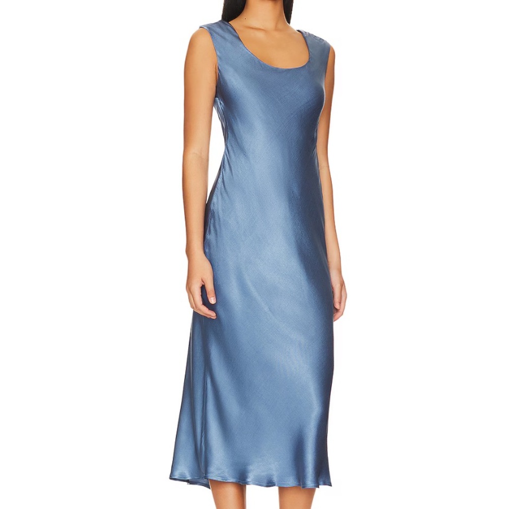 ASTR the Label Makenna Dress - Picture 2 of 3